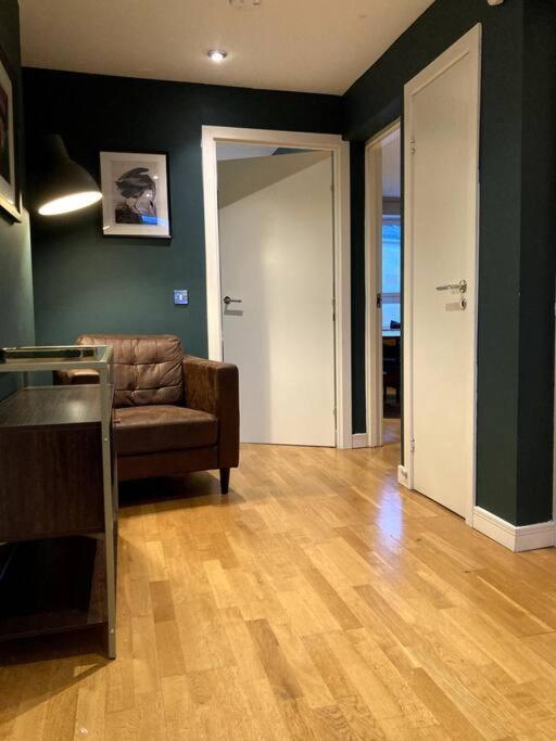 Stylish 2 Bed Accessible Flat Perfect Location Apartamento Glasgow Exterior foto